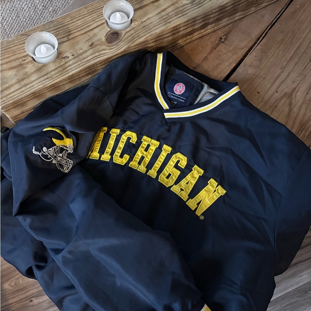 Michigan navy pullover